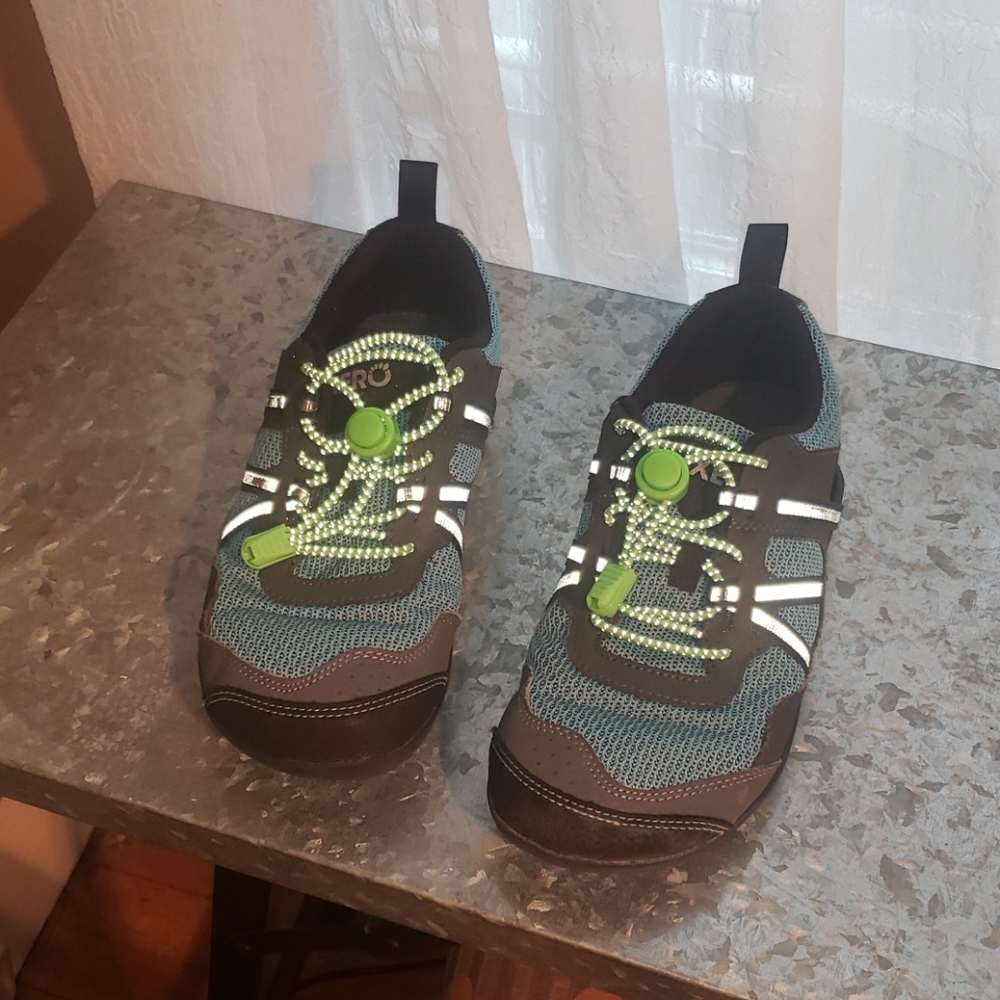 Xero barefoot shoes prio wide fit shoes